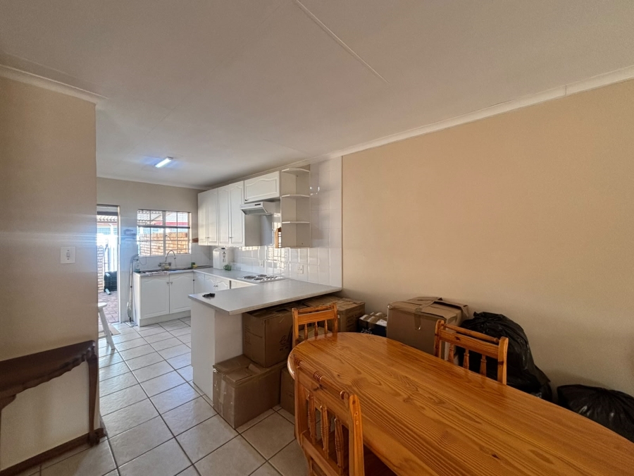 2 Bedroom Property for Sale in Dassie Rand North West